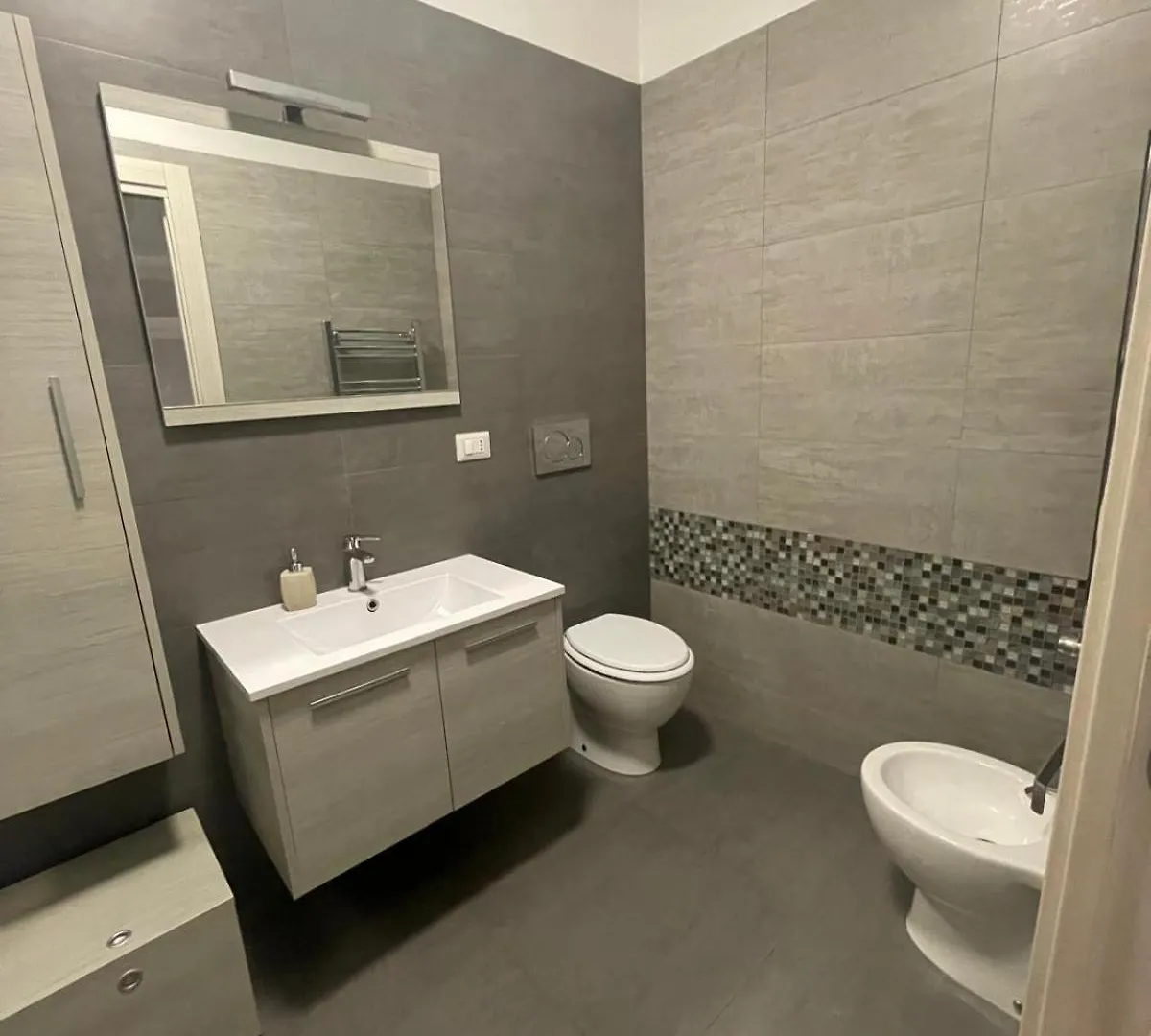 Apartment Intero Appartamento Con Giardino E Parcheggio Rome