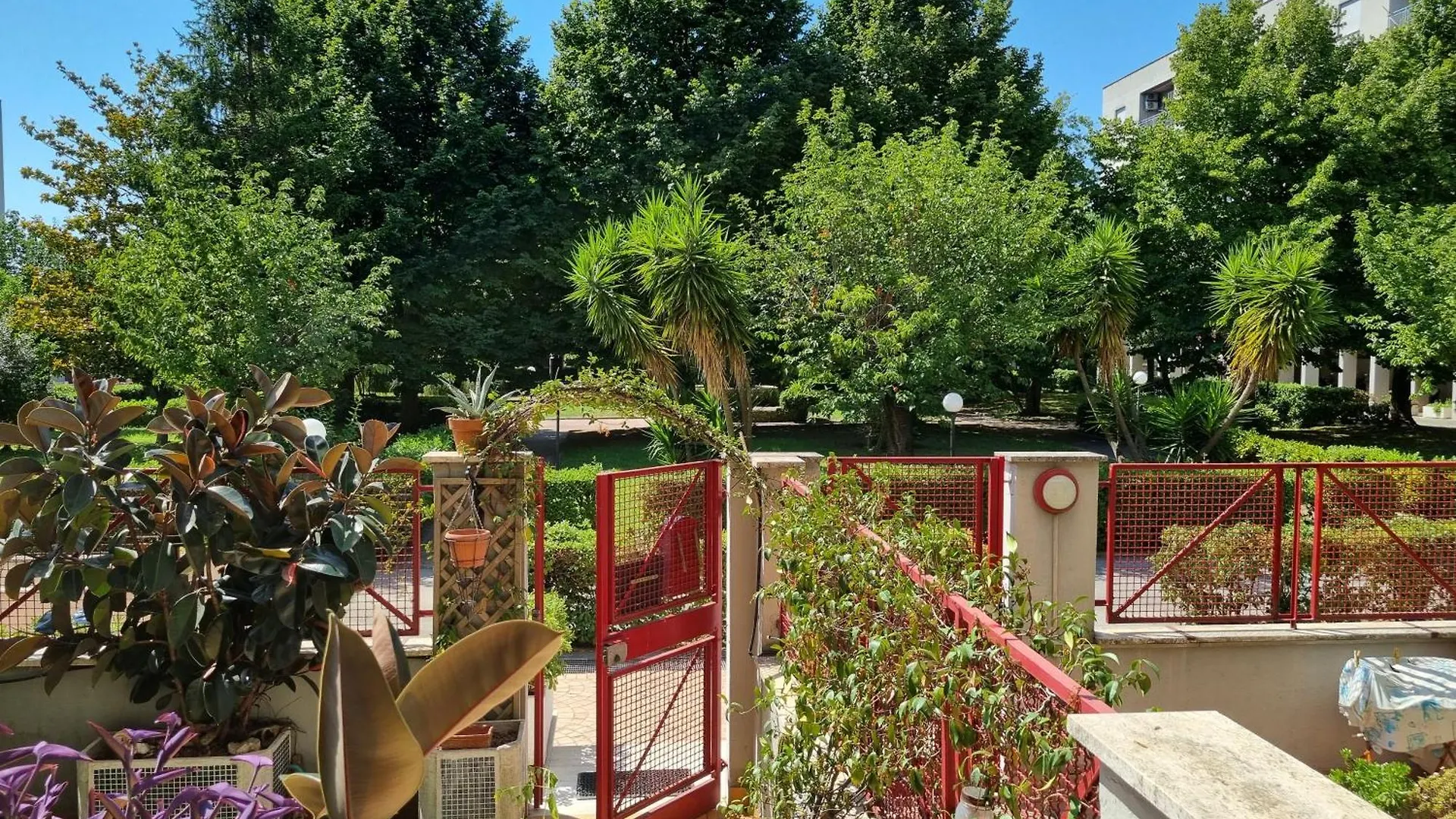 Intero Appartamento Con Giardino E Parcheggio Rome 0*,